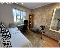 GRAN CHALET ADOSADO EN TORREVIEJA CON PISCINA COMUNITARIA, 3 HAB, 2 BAÑOS
