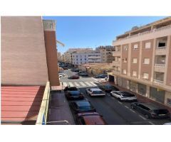 GRAN APARTAMENTO EN TORREVIEJA, 2 HAB, 1 BAÑO