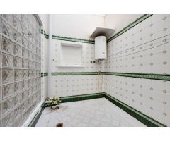 GRAN APARTAMENTO EN TORREVIEJA, 7 HAB, 2 BAÑOS
