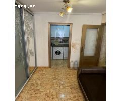 GRAN APARTAMENTO CON PISCINA COMUNITARIA EN TORREVIEJA, 2 HAB, 1 BAÑO
