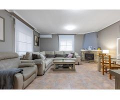 GRAN VILLA EN DOLORES, 3 HAB, 2 BAÑOS