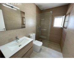GRAN CHALET E TORREVIEJA, 3 HAB, 1 BAÑO