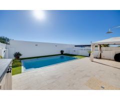 GRAN CHALET EN TORRREVIEJA, 3 HAB, 2 BAÑOS
