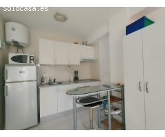 GRAN ESTUDIO EN TORREVIEJA, 1 BAÑO