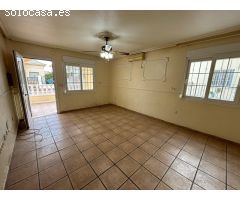 GRAN BUNGALOW ADOSADO EN TORREVIEJA, 2 HAB, 1 BAÑO