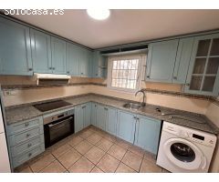 GRAN BUNGALOW ADOSADO EN TORREVIEJA, 2 HAB, 1 BAÑO