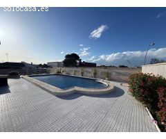GRAN CHALET CON PISCINA PRIVADA EN LOS BALCONES, 4 HAB, 2 BAÑOS