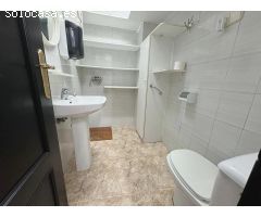 GRAN LOCAL COMERCIAL EN GUARDAMAR