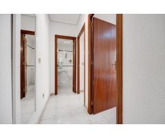 GRAN APARTAMENTO EN TORREVIEJA, 3 HAB, 2 BAÑOS