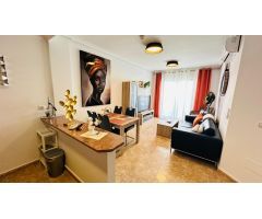GRAN ÁTICO EN TORREVIEJA, 2 HAB, 1 BAÑO
