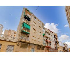 GRAN ÁTICO EN TORREVIEJA, 3 HAB, 1 BAÑO