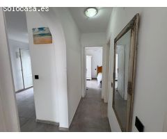 GRAN APARTAMENTO EN TORREVIEJA,2 HAB, 1 BAÑO