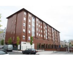 Local comercial en Venta en Vitoria SALBURUA Álava