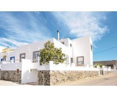 Casa de pueblo en Alquiler temporal en Pozo De Los Frailes Almería 