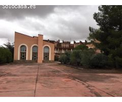 EDIFICIO EN VILLACAÑAS - IDEAL PARA HOTEL, RESIDENCIA, CLINICA