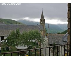 VALL D´ARAN. Borda antigua, totalmente restaurada y decorada con gusto. A 1 km de Salardu
