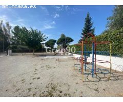 Finca con vivienda, restaurante y terreno en Bellaterra.