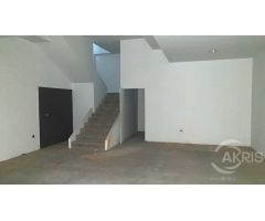LOCAL COMERCIAL A PIE DE CALLE EN AVENIDA DE EUROPA