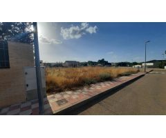 Parcela en venta en zona centro de Cobisa