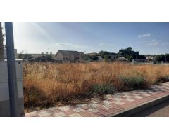 Parcela en venta en zona centro de Cobisa