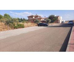 Parcela en venta en zona centro de Cobisa