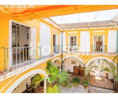 Casa en venta de 1174m² en Calle Menéndez Pelayo, 41710 Utrera (Sevilla)
