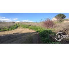 Terreno de 1756 m² en Méntrida