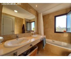 Apartamento en Venta en Alcaidesa, La Cádiz 
