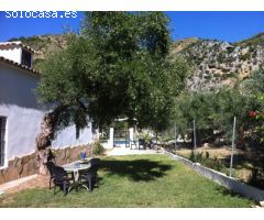 Casa de campo-Masía en Venta en Zahara De La Sierra Cádiz 