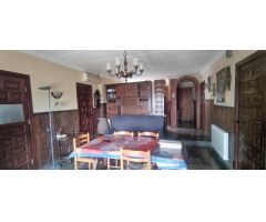 CASA CON PARCELA EN RIVER PARK