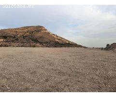 BUEN TERRENO URBANIZABLE CERCA DEL SANTUARIO