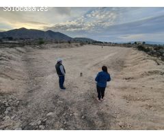 BUEN TERRENO URBANIZABLE CERCA DEL SANTUARIO