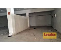 Nave con oficinas altamente comercial en Guarnizo