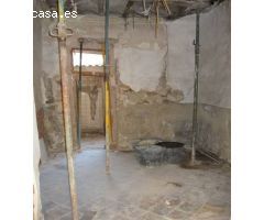 CASA CENTRITA PARA REFORMAR