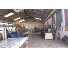NAVE CON CHALET