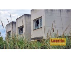 Obra parada de viviendas dúplex en Polanco
