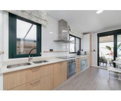 ESPECTACULAR CHALET EN CANGAS DEL MORRAZO