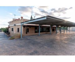 Villa de Lujo en Venta en Elche pedanias, Alicante