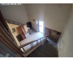CASA DE PUEBLO PARA REHABILITAR EN MADRIDEJOS