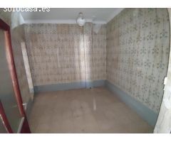 CASA DE PUEBLO PARA REHABILITAR EN MADRIDEJOS