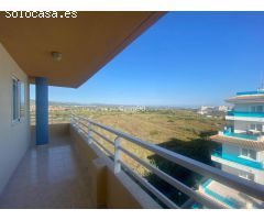Estupendo apartamento con vistas al mar