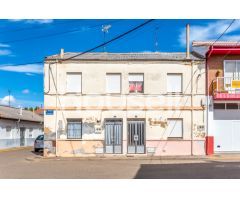 Casa en venta de 325 m² Plaza las Eras, 24710 San Justo de la Vega (León)