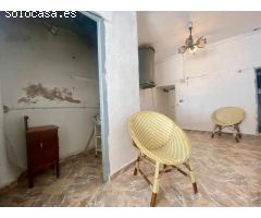 Casa a dos calles para entrar a vivir