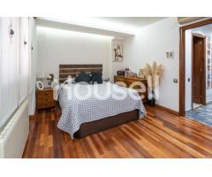 Casa en venta de 190 m² Avenida Ramón Berenguer, 08924 Santa Coloma de Gramenet (Barcelona)