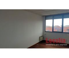 Amplia oficina profesional de 95m² en Santander