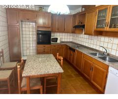 Magnifica casa  con terreno en el casco urbano