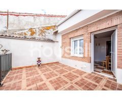 Casa en venta de 106 m² en Calle Larga, 47238 Alcazarén (Valladolid)