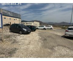 Parcela de terreno industrial