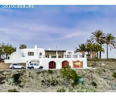 Casa-Chalet en Venta en Aguamarga Almería 