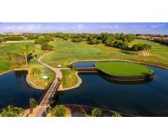 VILLAS DE OBRA NUEVA EN PILAR DE LA HORADADA EN EL CAMPO DE GOLF